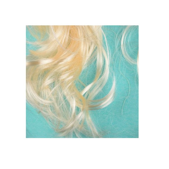 Wavy Blonde Hair Wig - Chest Length - Picture 9 of 9